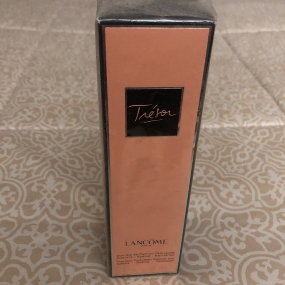 Tresor by Lancôme body wash 6.7 fl oz - Picture 2 of 2